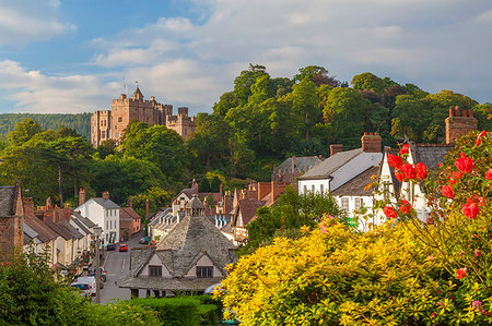simsearch:841-09205467,k - Dunster Castle, Somerset, England, United Kingdom, Europe Photographie de stock - Rights-Managed, Code: 841-09205453