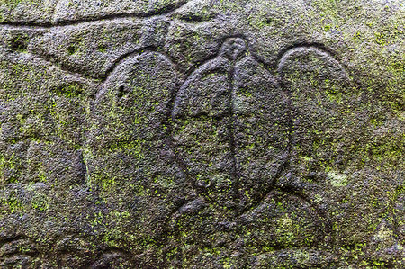 simsearch:841-09229473,k - Petroglyphs carved into basalt on sacred ground at Hatiheu, Nuku Hiva, Marquesas, French Polynesia, South Pacific, Pacific Fotografie stock - Rights-Managed, Codice: 841-09229460