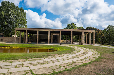 simsearch:841-08357618,k - Skogskyrkogarden Cemetery, UNESCO World Heritage Site, Stockholm, Sweden, Scandinavia, Europe Foto de stock - Con derechos protegidos, Código: 841-09229590
