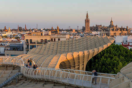 seville cathedral - View from the top of Metropol Parasol over the city centre, Seville, Andalusia, Spain, Europe Stock Photo - Rights-Managed, Code: 841-09229767