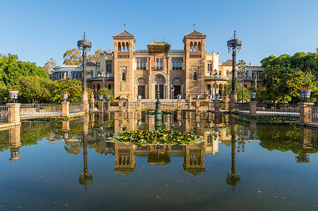 simsearch:841-09229522,k - Museum of Popular Arts and Traditions at Plaza America, Seville, Andalusia, Spain, Europe Photographie de stock - Rights-Managed, Code: 841-09229775