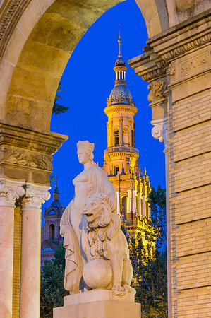 simsearch:400-06426873,k - Northern Tower of Plaza de Espana, Seville, Andalusia, Spain, Europe Stock Photo - Rights-Managed, Code: 841-09229798