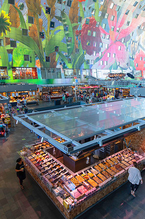 simsearch:841-09229916,k - Food market inside Markthal, Rotterdam, Zuid Holland, Netherlands, Europe Photographie de stock - Rights-Managed, Code: 841-09229920