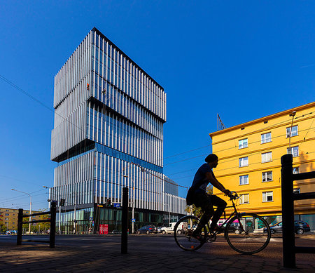 simsearch:841-07540973,k - The Silver Tower, Wroclaw, Poland, Europe Foto de stock - Con derechos protegidos, Código: 841-09242011