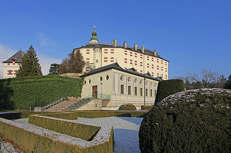 simsearch:841-09055695,k - Ambras Castle, Innsbruck, Tyrol, Austria, Europe Photographie de stock - Rights-Managed, Code: 841-09242032