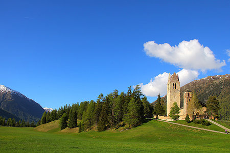 san gian church - Schlarigna (Celerina), Canton of Graubunden (Grigioni), Switzerland, Europe Foto de stock - Con derechos protegidos, Código: 841-09242041