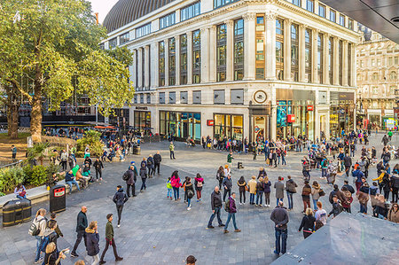 A view over Leicester Square, London, England, United Kingdom, Europe Stockbilder - Lizenzpflichtiges, Bildnummer: 841-09242188