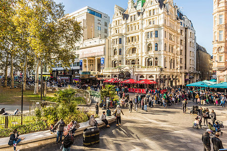 A view over Leicester Square, London, England, United Kingdom, Europe Photographie de stock - Rights-Managed, Code: 841-09242190