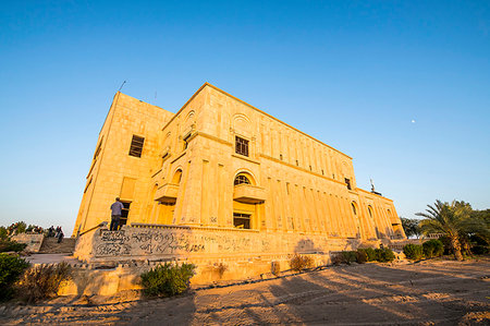 The summer palace of Saddam Hussein, Babylon, Iraq, Middle East Stock Photo - Rights-Managed, Code: 841-09255731