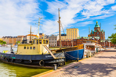 simsearch:841-09163154,k - Boats docked at the harbour in Helsinki with Uspenski cathedral in the background, Uusimaa, Finland, Scandinavia, Europe Photographie de stock - Rights-Managed, Code: 841-09255771