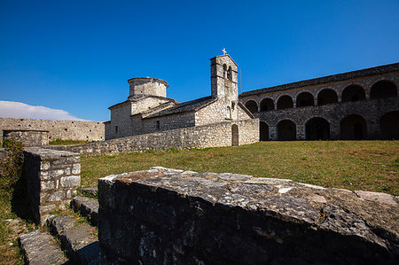 simsearch:841-09174908,k - The Monastery of San Giorgio, Butrinto Lake, South coast, Albania, Europe Foto de stock - Con derechos protegidos, Código: 841-09255981