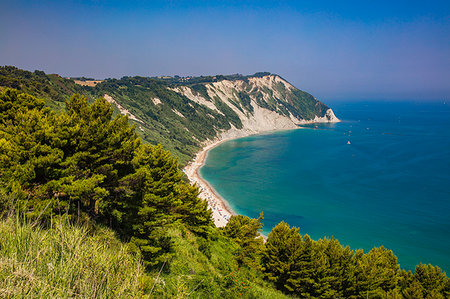 simsearch:6119-09074713,k - Riviera del Conero, Marche, Italy, Europe Photographie de stock - Rights-Managed, Code: 841-09256151