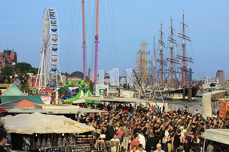 Hafengeburtstag Festival, Hamburg, Germany, Europe Stock Photo - Rights-Managed, Code: 841-09256325