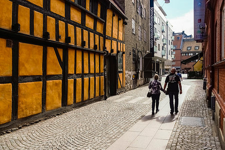 simsearch:841-09163226,k - Hjulhamnsgatan or street in the old city, Malmo, Skane county, Sweden, Europe Photographie de stock - Rights-Managed, Code: 841-09256592