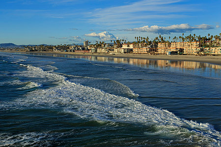 simsearch:841-07201407,k - Oceanside Beach, San Diego County, California, United States of America Foto de stock - Con derechos protegidos, Código: 841-09257031