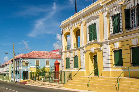 simsearch:841-06447106,k - Historic buildings in downtown Christiansted, St. Croix, US Virgin Islands, Caribbean Photographie de stock - Rights-Managed, Code: 841-09257044