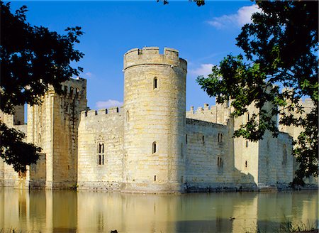 simsearch:841-02710226,k - Bodiam Castle, Sussex, England Stock Photo - Rights-Managed, Code: 841-02704113