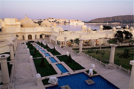 rajasthan hotels - Udai Vilas Oberoi resort hotel, Udaipur Lake, Udaipur, Rajasthan state, India, Asia Stock Photo - Rights-Managed, Code: 841-02704595