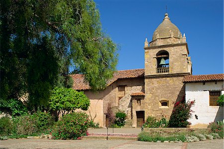 san carlos borromeo de carmelo - Basilica and bell tower at Carmel Mission, founded 1770, by Junipero Serra at Carmel by the Sea, California, United States of America, North America Stock Photo - Rights-Managed, Code: 841-02705148