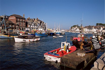 Weymouth harbour, Dorset, England, United Kingdom, Europe Foto de stock - Con derechos protegidos, Código: 841-02705171