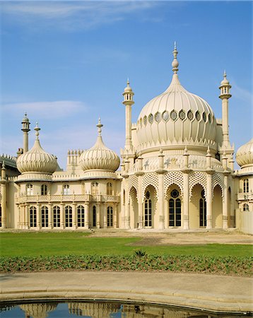 royal pavilion brighton - The Royal Pavilion, built by the Prince Regent, later to become King George IV, Brighton, East Sussex, England, UK Stock Photo - Rights-Managed, Code: 841-02705360