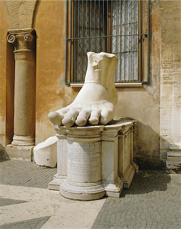 Statue of large foot, Capitol Hill, Rome, Lazio, Italy, Europe Stock Photo - Rights-Managed, Code: 841-02705397