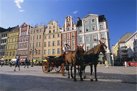 simsearch:841-06446256,k - The Rynek (Town Square), Wroclaw, Silesia, Poland, Europe Stock Photo - Rights-Managed, Code: 841-02705565