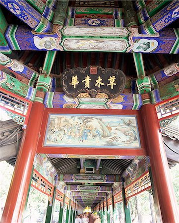 summer palace - The Long Corridor (Changlang), decorated with 700m of mythical scenes, The Summer Palace, UNESCO World Heritage Site, Beijing, China, Asia Foto de stock - Con derechos protegidos, Código: 841-02705718