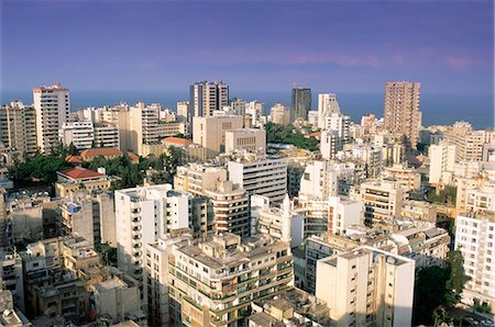 Elevated view over the fashionable central Hamra district in the reconstructed city, Beirut, Lebanon, Middle East Foto de stock - Con derechos protegidos, Código: 841-02705808