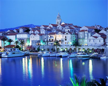 simsearch:841-02825947,k - View of Korcula Town at dusk, Korcula Island, Dalmatia, Dalmatian coast, Croatia, Europe Stock Photo - Rights-Managed, Code: 841-02705865