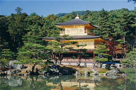 Temple of the Golden Pavilion, Kyoto, Japan Stock Photo - Rights-Managed, Code: 841-02705961