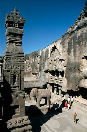 simsearch:841-03489518,k - Kailasa Hindu temple, 1200 years old, carved in in-situ basalt bedrock, Ellora, UNESCO World Heritage Site, Maharashtra, India, Asia Stock Photo - Rights-Managed, Code: 841-02706926