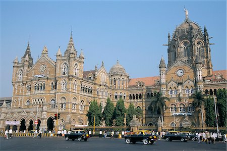 Chhatrapati Shivaji Terminus (Chattrapati Shivaji Terminus) (Victoria Railway Terminus) railway station, UNESCO World Heritage Site, Mumbai (Bombay), India, Asia Foto de stock - Con derechos protegidos, Código: 841-02706936