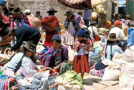 Sunday market at Tarabuco, near Sucre, Bolivia, South America Fotografie stock - Rights-Managed, Codice: 841-02706945