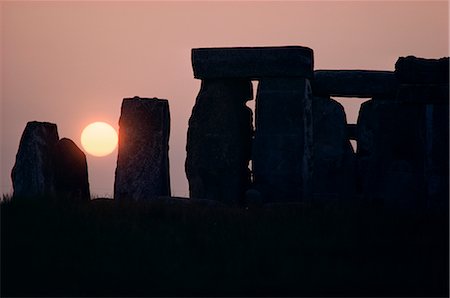 simsearch:841-02711059,k - Stonehenge, Site du patrimoine mondial de l'UNESCO, dans le Wiltshire, Angleterre, Royaume-Uni, Europe Photographie de stock - Rights-Managed, Code: 841-02707024