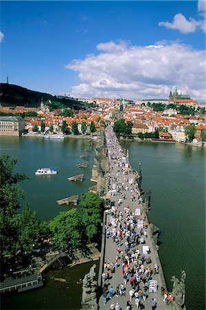 simsearch:841-02991416,k - View of Charles Bridge over Vltava River from Old Town Bridge Tower, Prague, Czech Republic, Europe Foto de stock - Direito Controlado, Número: 841-02707285