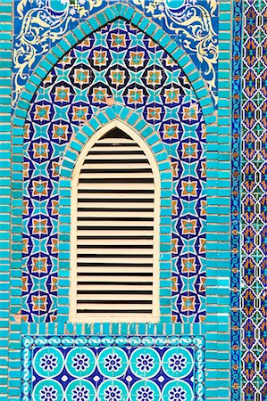 Tiling round shuttered window, Shrine of Hazrat Ali, founded in the 12th century, Mazar-I-Sharif, Afghanistan, Asia Stock Photo - Rights-Managed, Code: 841-02707369