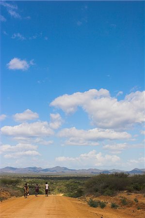 simsearch:841-02915841,k - Personnes Hamer (Hamar) marchant le long de la route, Turmi, basse vallée de l'Omo, Ethiopie, Afrique Photographie de stock - Rights-Managed, Code: 841-02707361