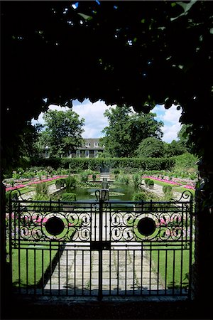 simsearch:841-03055557,k - Sunken garden, Kensington Gardens, London, England, United Kingdom, Europe Foto de stock - Con derechos protegidos, Código: 841-02707431