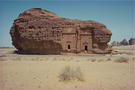 rock tomb - Rock tombs in sandstone inselberg, Mada'in Salih, Saudi Arabia, Middle East Stock Photo - Rights-Managed, Code: 841-02707744