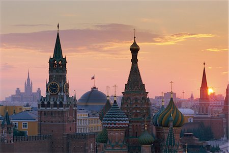 St. Basil's Cathedral and Kremlin, Moscow, Russia Stock Photo - Rights-Managed, Code: 841-02708103