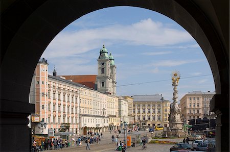 simsearch:841-02914755,k - Old center, Hauptplatz (main square), Linz, Upper Austria, Austria, Europe Fotografie stock - Rights-Managed, Codice: 841-02708176