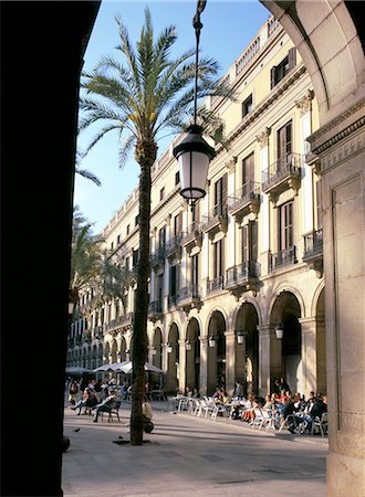 simsearch:841-02703343,k - Placa Reial, Barcelone (Catalogne) (Catalunya), Espagne, Europe Photographie de stock - Rights-Managed, Code: 841-02708172