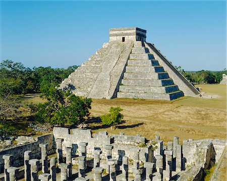 El Castillo, pyramide de Kukolkan, Chichen Itza, Mexique Photographie de stock - Rights-Managed, Code: 841-02708349