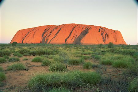 Uluru (Ayers Rock), Uluru-Kata Tjuta National Park, UNESCO World Heritage Site, Northern Territory, Australia, Pacific Stock Photo - Rights-Managed, Code: 841-02708453
