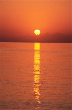 simsearch:841-02714782,k - Sunrise over the Mediterranean Sea, Puerto Pollensa, Mallorca (Majorca), Balearic Islands, Spain, Europe Foto de stock - Con derechos protegidos, Código: 841-02708768