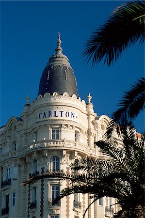 simsearch:841-02945258,k - Le célèbre hôtel Carlton Cannes, Alpes-Maritimes, Côte d'Azur, Provence, France, Europe Photographie de stock - Rights-Managed, Code: 841-02708854