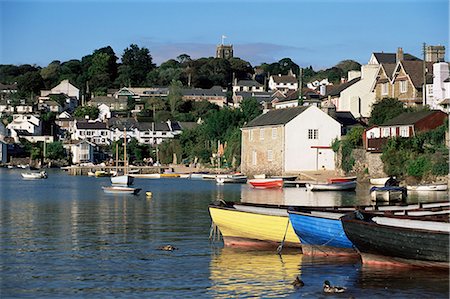 simsearch:841-02721534,k - View across water from Noss Mayo to the village of Newton Ferrers, near Plymouth, Devon, England, United Kingdom, Europe Stock Photo - Rights-Managed, Code: 841-02708889