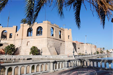 Jamahiriya Museum, Tripoli Castle, Tripoli, Libya, North Africa, Africa Fotografie stock - Rights-Managed, Codice: 841-02708997