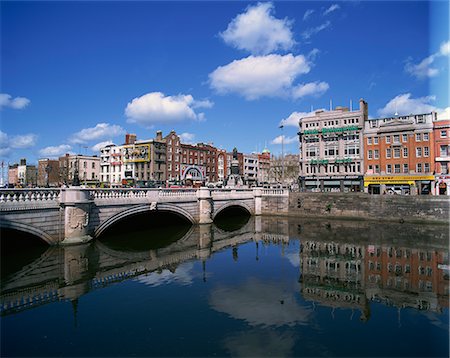 L'o ' Connell Bridge sur la rivière Liffey, Dublin, County Dublin, Irlande, Europe Photographie de stock - Rights-Managed, Code: 841-02709216